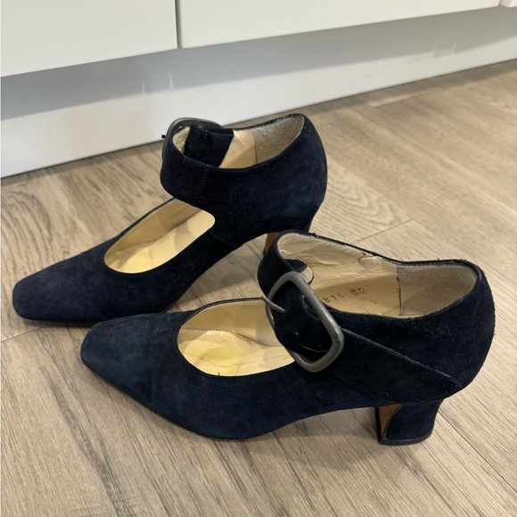 Specchio Navy Suede Heels - Picture 2 of 7